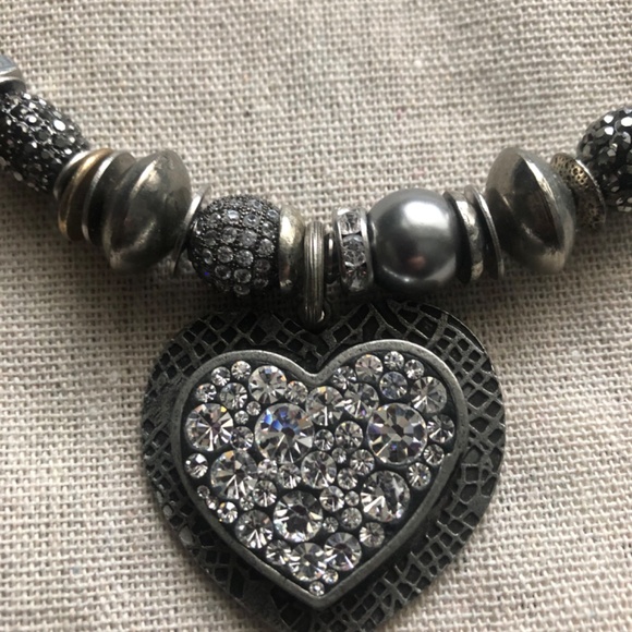 Necklace. - Picture 2 of 8